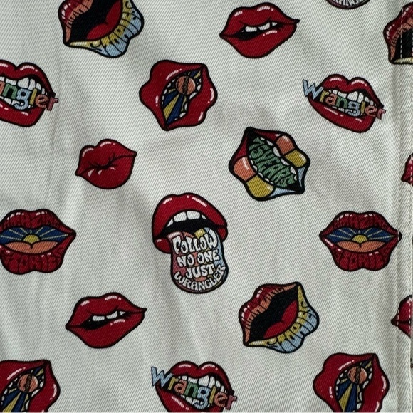 Wrangler Barrel 652 High Rise‎ Jeans Read My Lips Lip Print Cotton Size 25 x 31 - Picture 8 of 15
